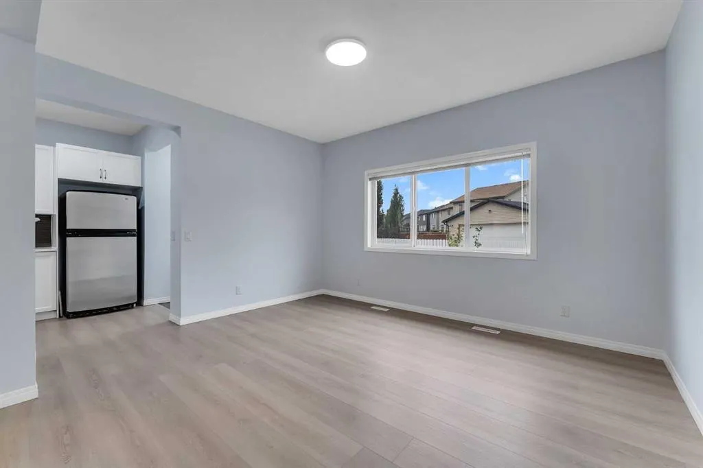 20 Copperpond Grove SE