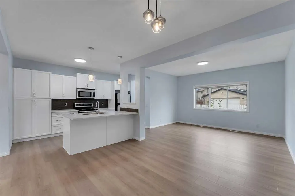 20 Copperpond Grove SE