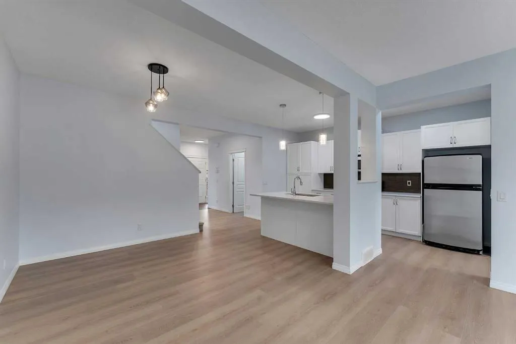 20 Copperpond Grove SE