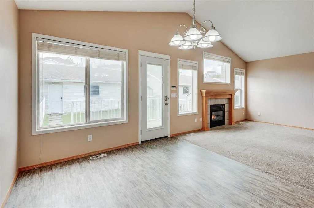 90 West Springs Way SW