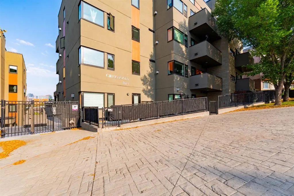 1828 14 Street SW, #303