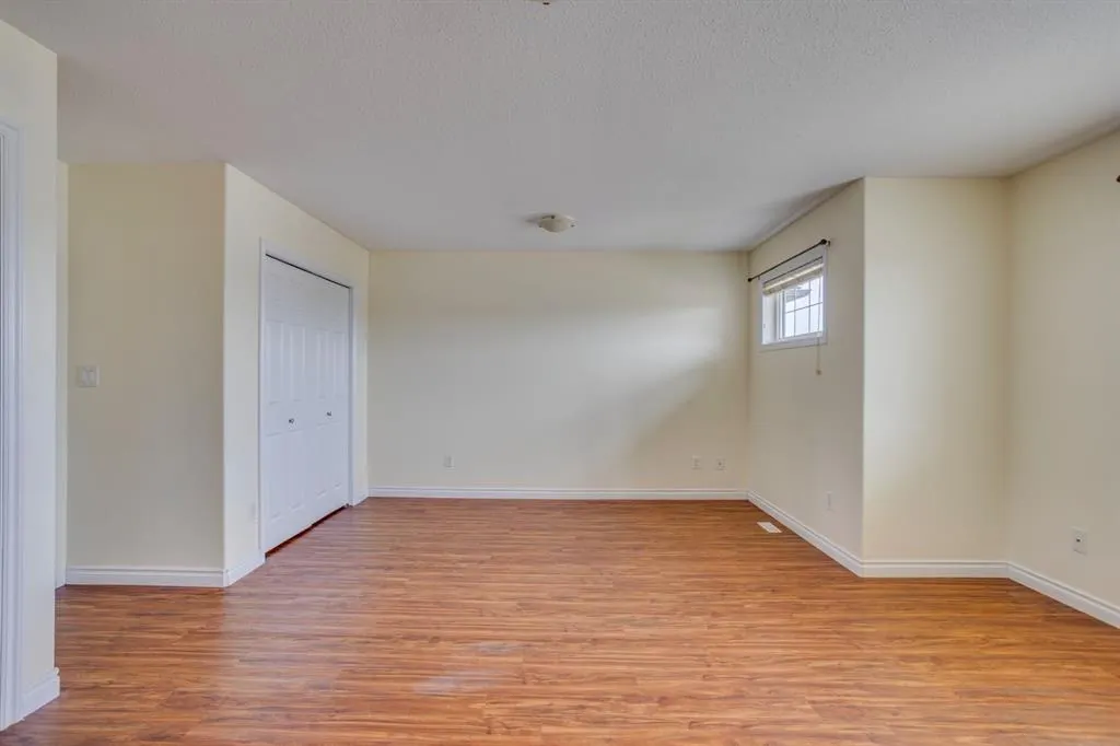 123 Cottonwood Creek Way