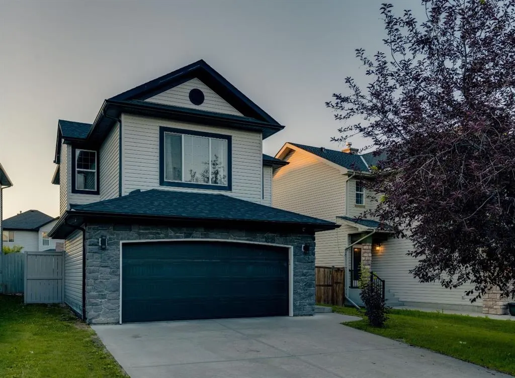 151 Kincora Drive NW