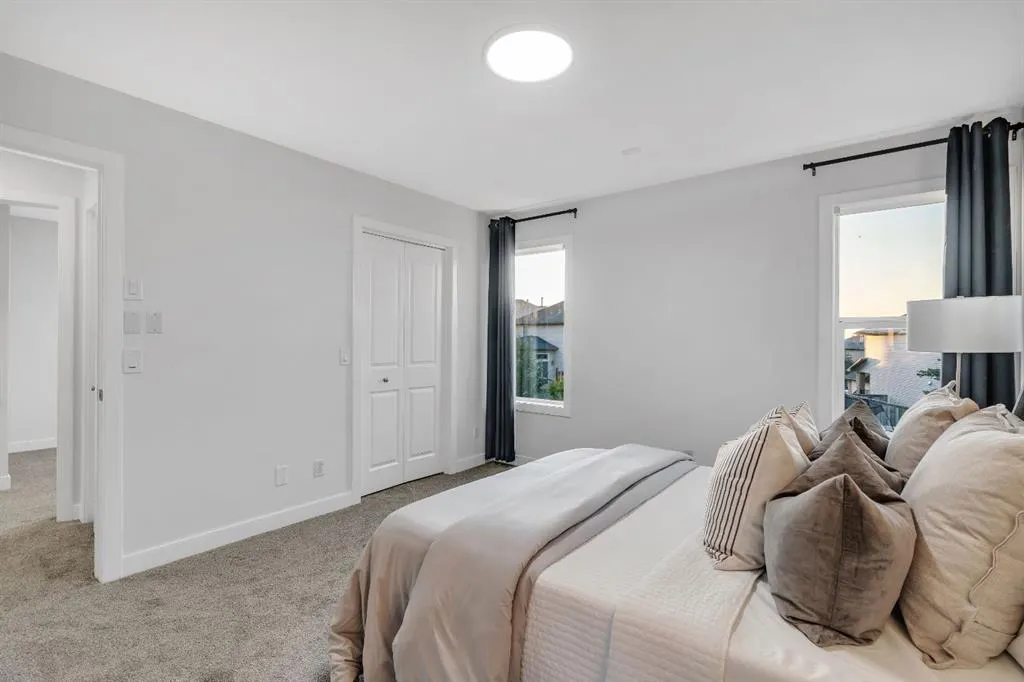 151 Kincora Drive NW