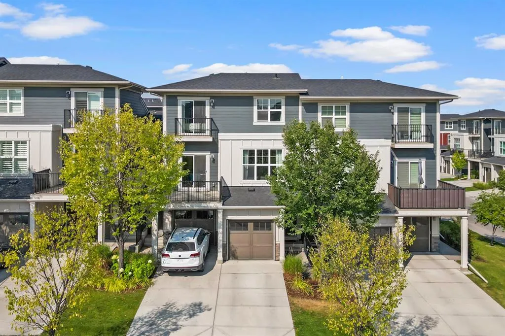 438 Nolan Hill Drive NW