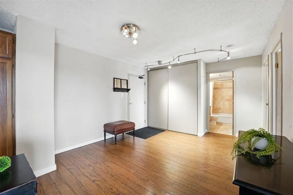 924 14 Avenue SW, #1408