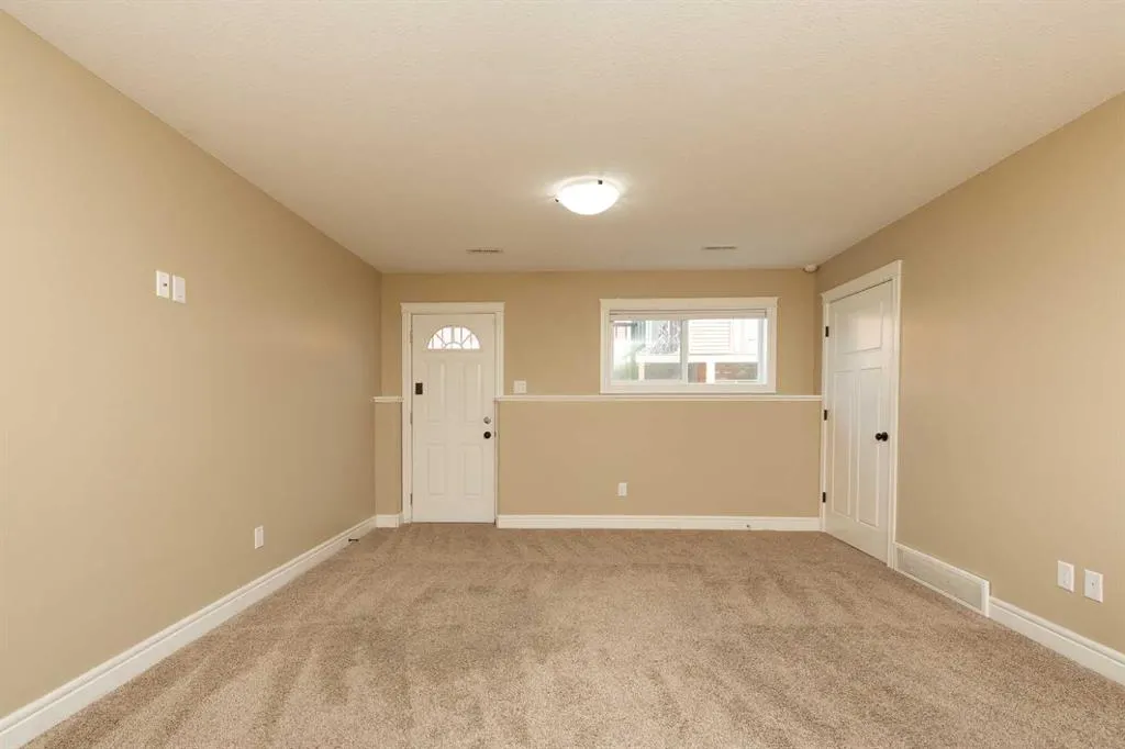 837 Mt Sundance Manor W