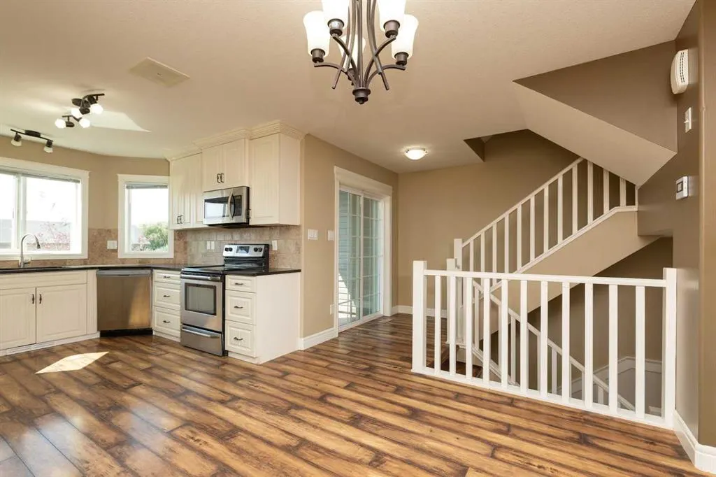 837 Mt Sundance Manor W
