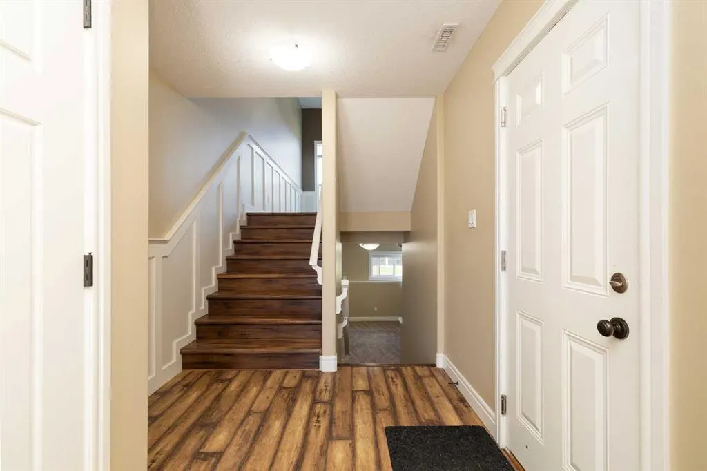 837 Mt Sundance Manor W