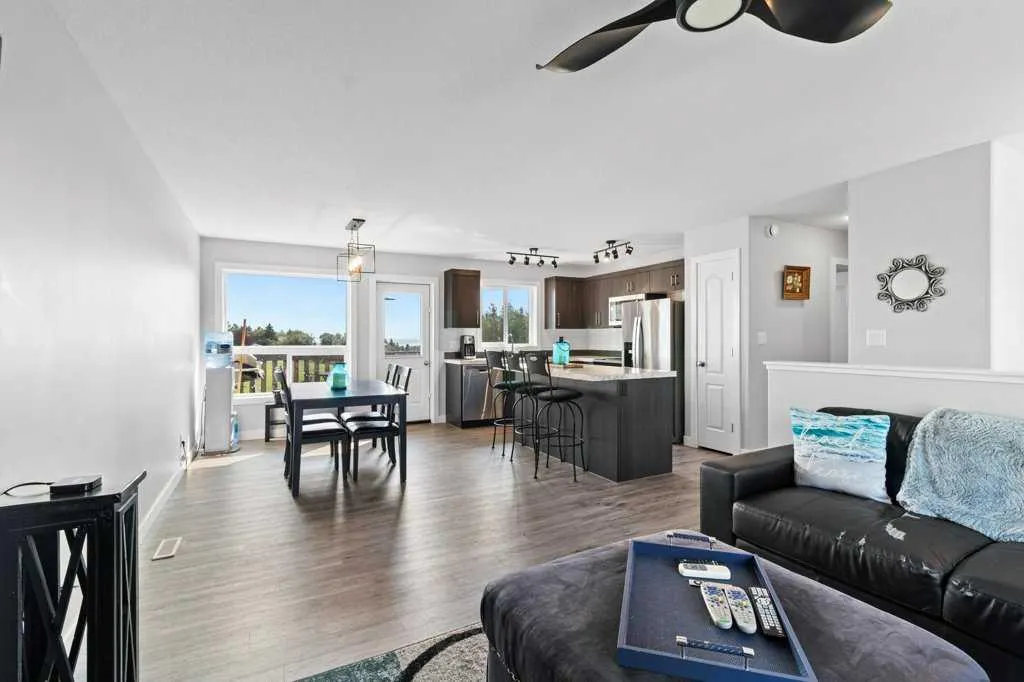 50 Sunnyside Crescent