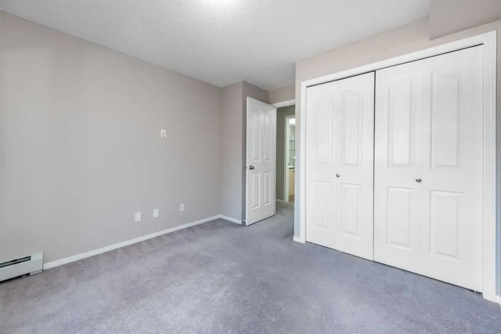 8 Bridlecrest Drive SW, #1226