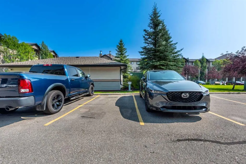 8 Bridlecrest Drive SW, #1226
