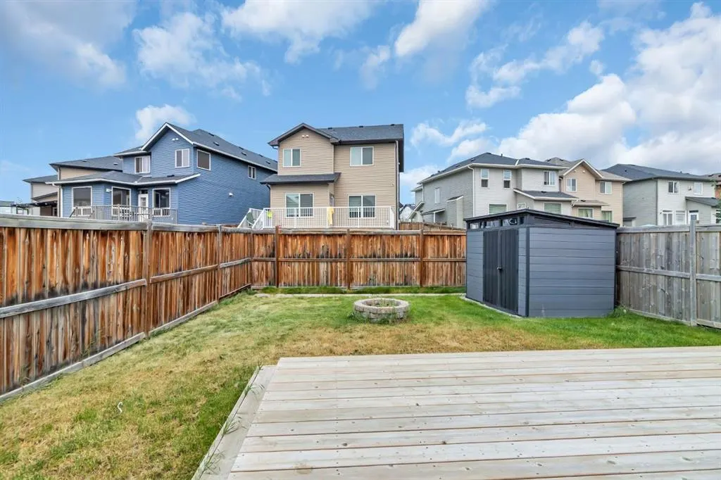 66 Skyview Shores Terrace NE