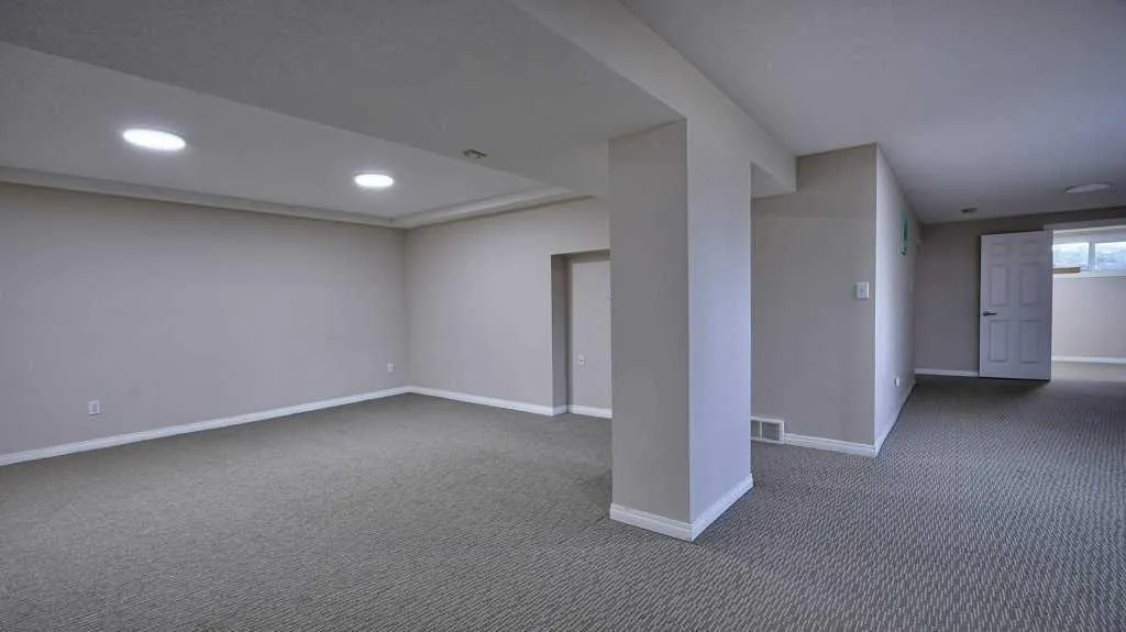 24073 Burma Road