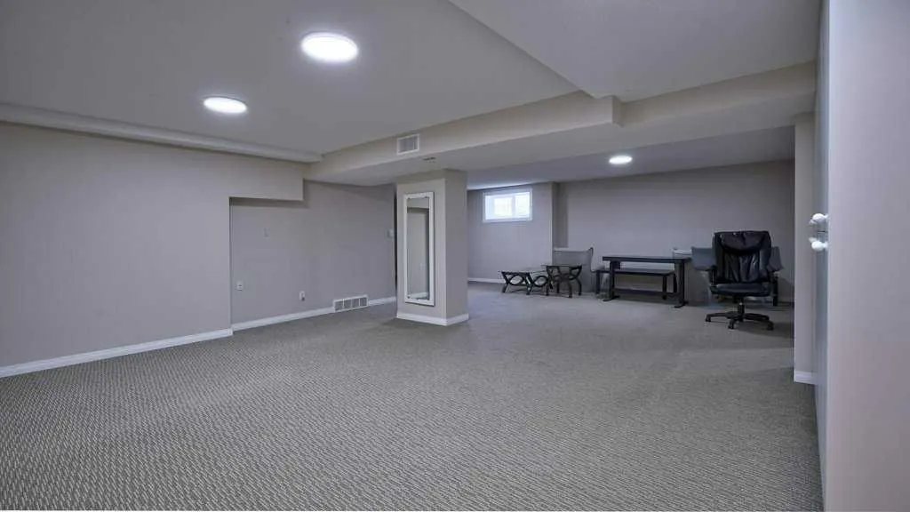 24073 Burma Road
