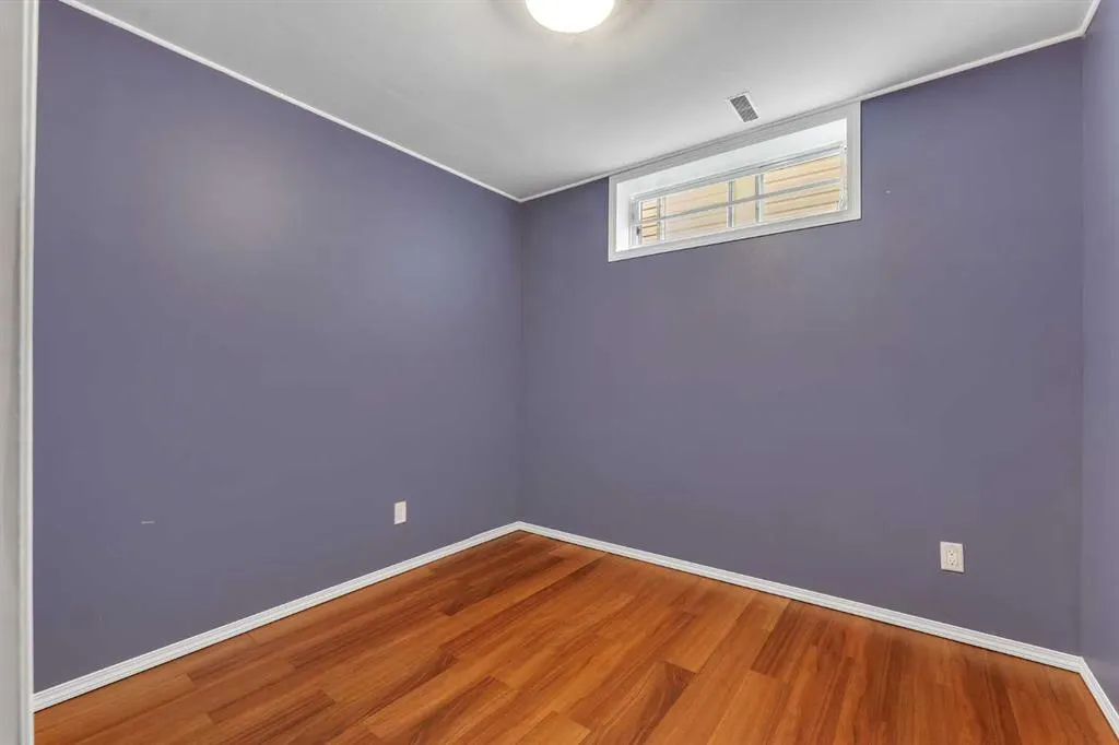 42 Martha's Haven Manor NE