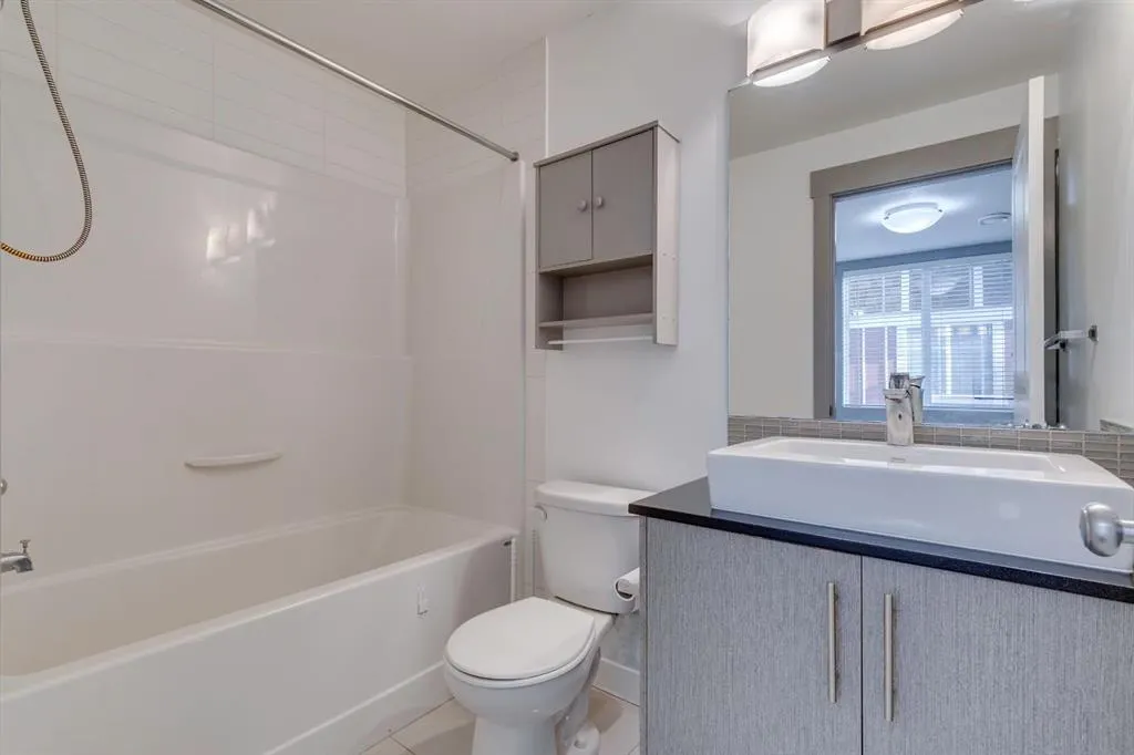 43 West Coach Manor SW, #2