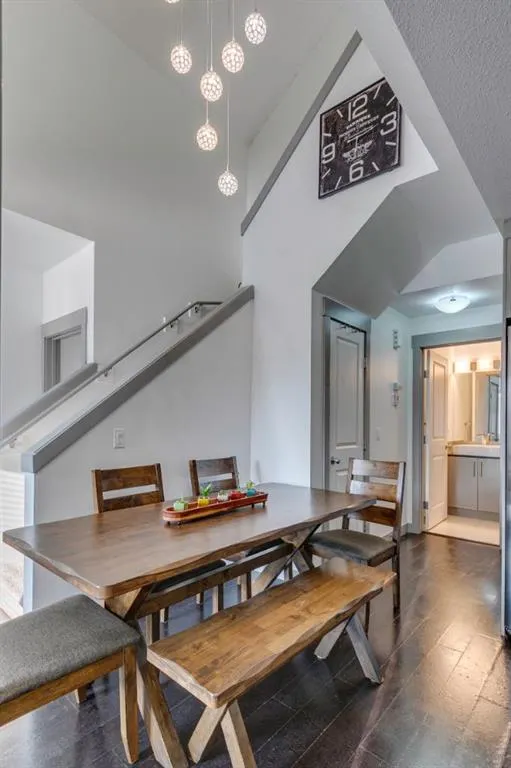 43 West Coach Manor SW, #2