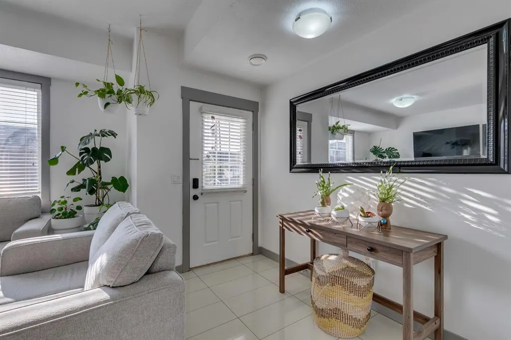 43 West Coach Manor SW, #2