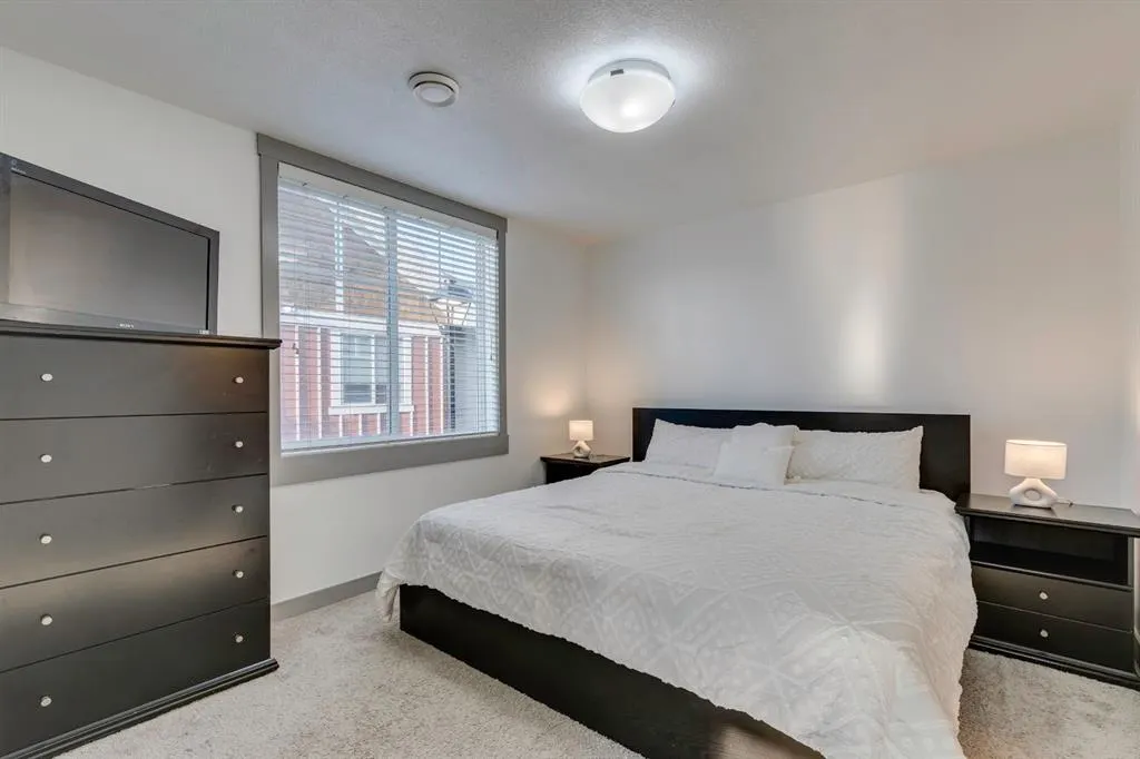 43 West Coach Manor SW, #2