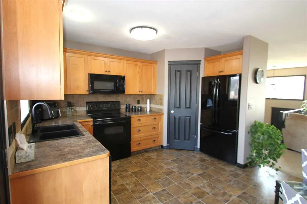 58 Kirkland Close