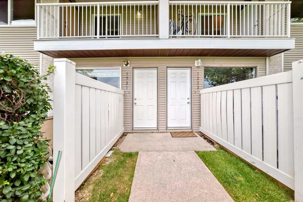 200 Brookpark Drive SW, #1221