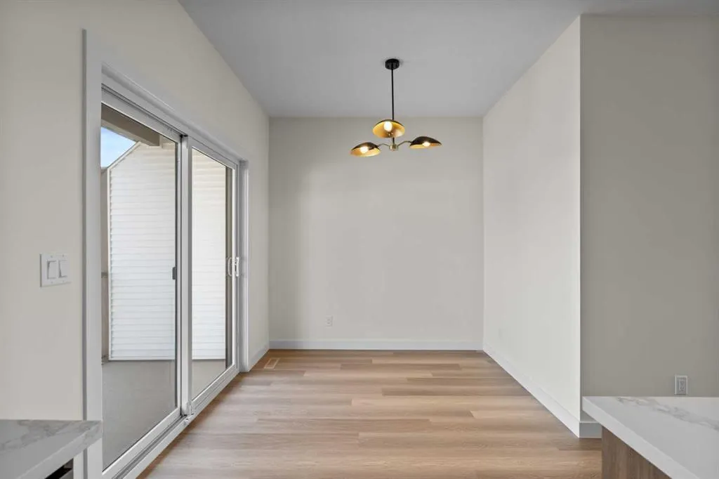 201 Cooperswood Green S, #1205