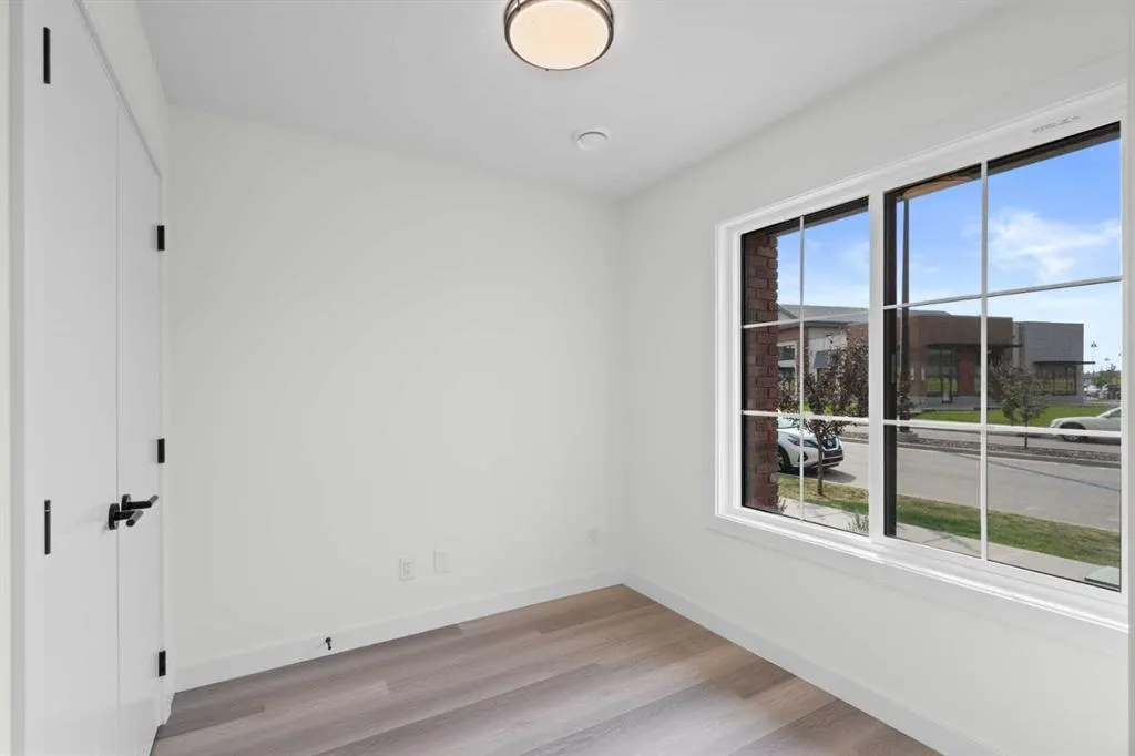 201 Cooperswood Green S, #1205