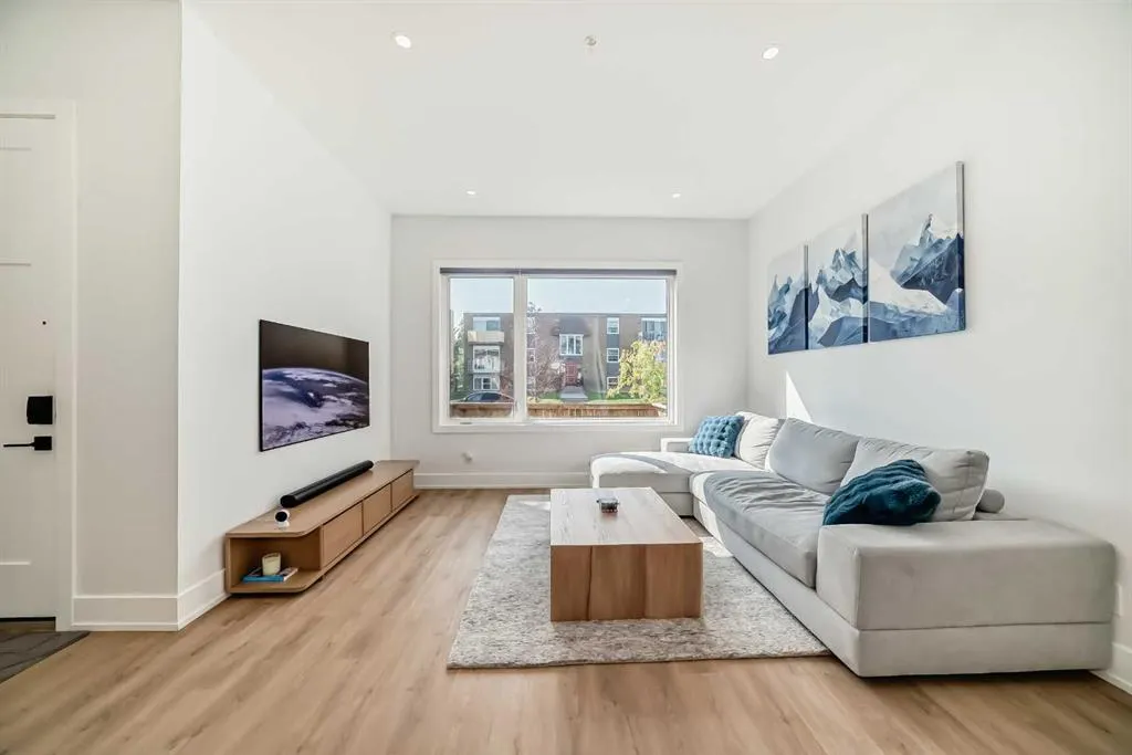 3512 15 Street SW, #3
