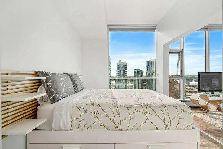 135 13 Avenue SW, #1909