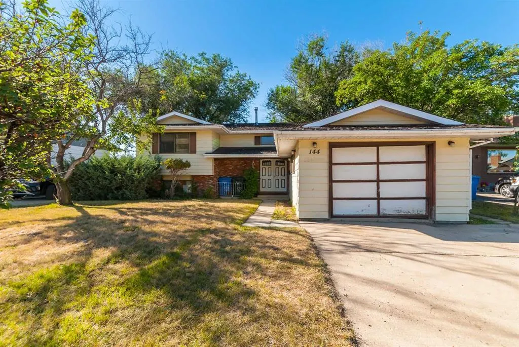 144 Seven Persons Drive SW