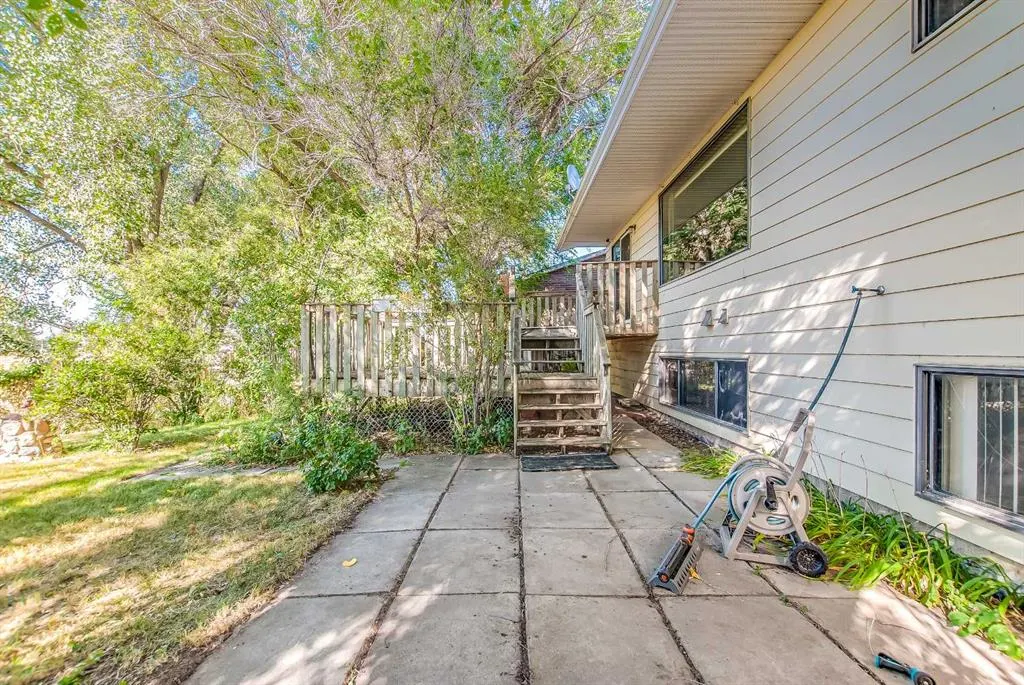 144 Seven Persons Drive SW