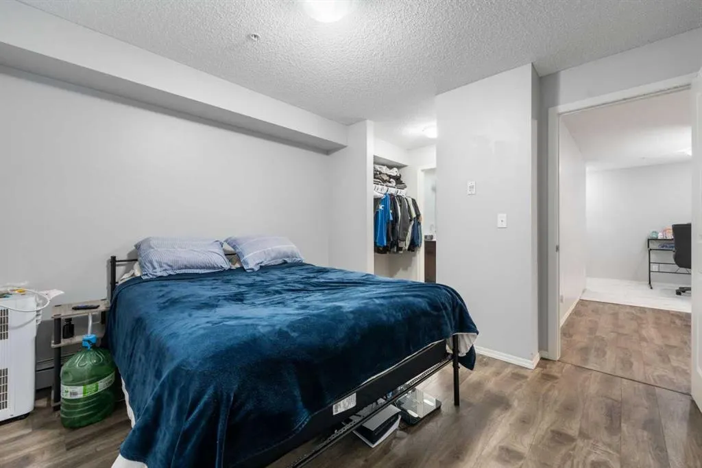 15 Saddlestone Way NE, #102