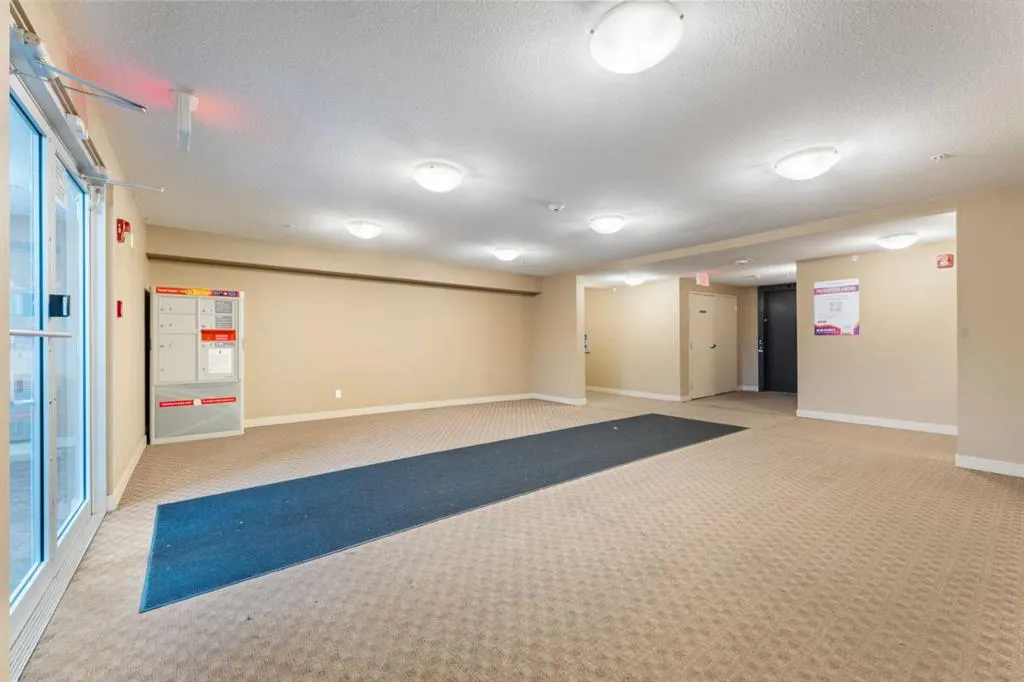 15 Saddlestone Way NE, #102