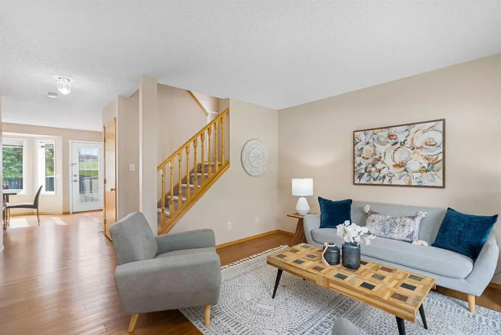 184 Harvest Gold Circle NE