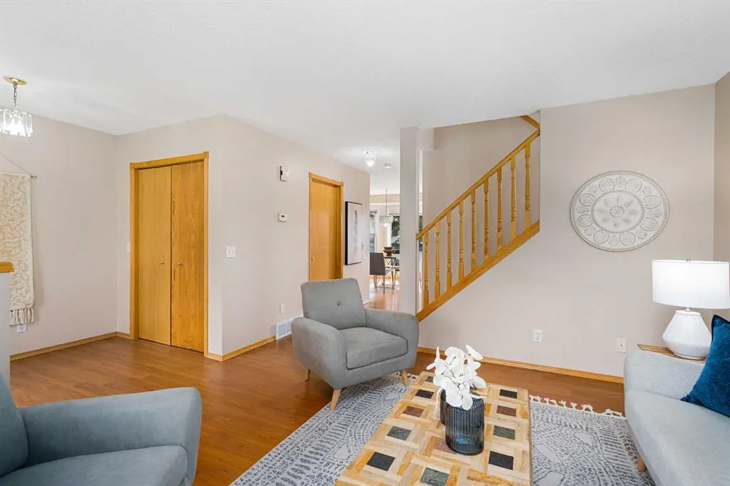184 Harvest Gold Circle NE