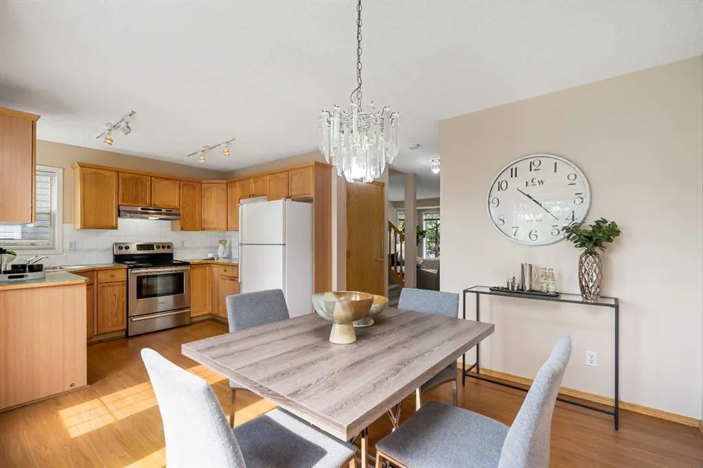 184 Harvest Gold Circle NE