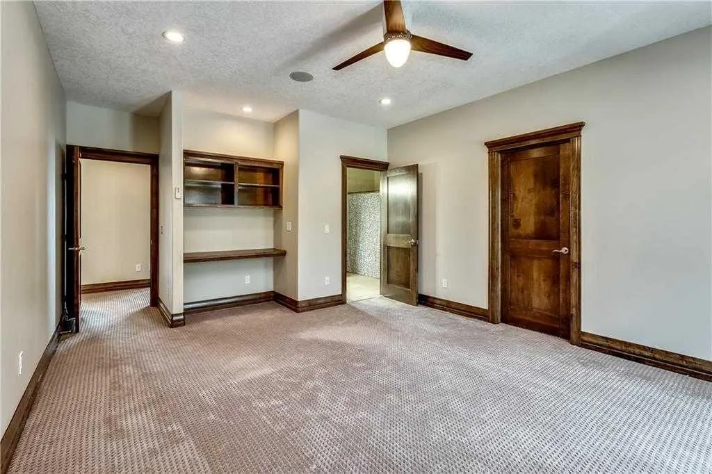 35 Elmont Drive SW