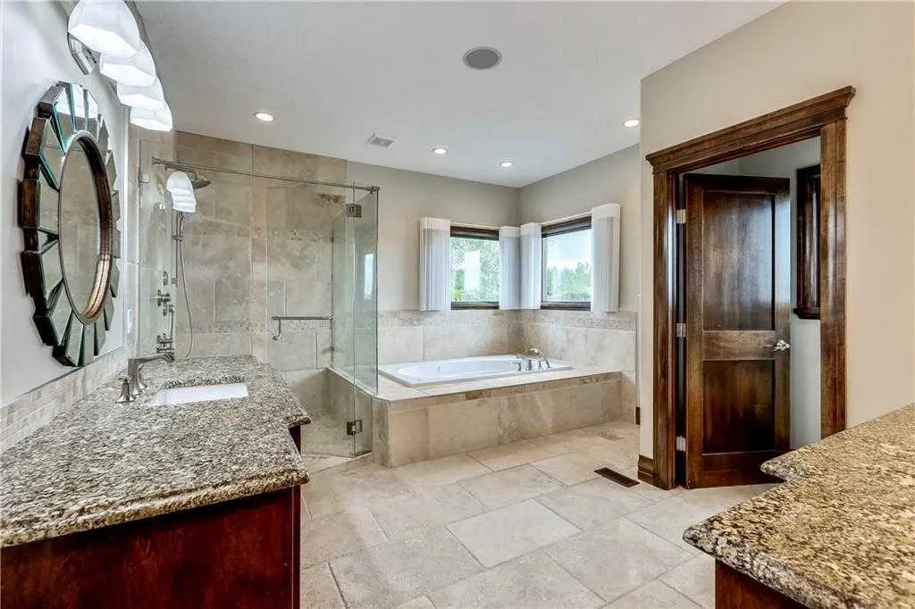 35 Elmont Drive SW