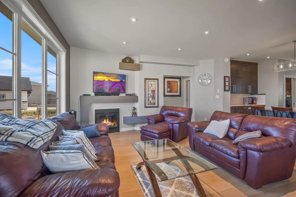 38 Vista Close