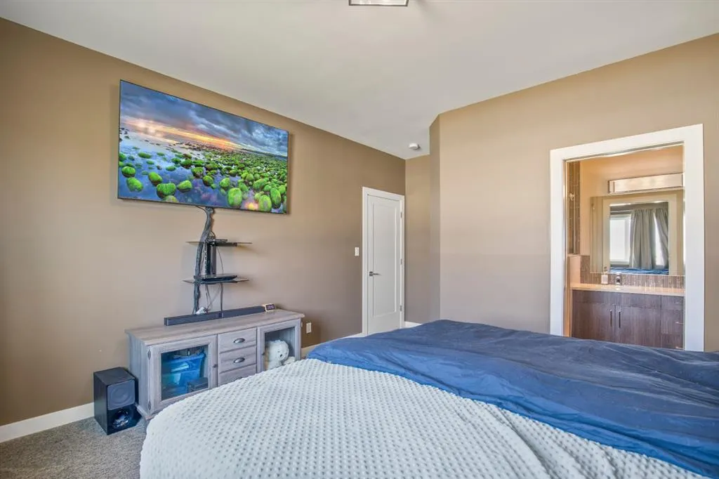 38 Vista Close