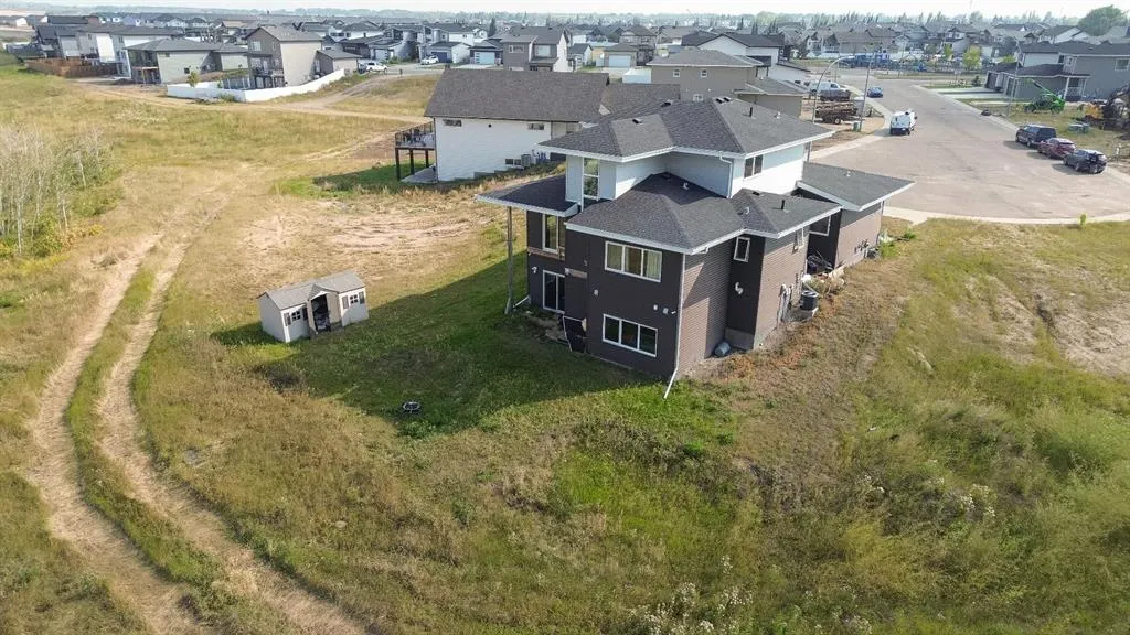 38 Vista Close