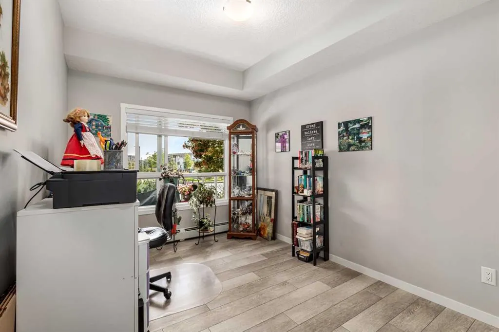 370 Harvest Hills Common NE, #113
