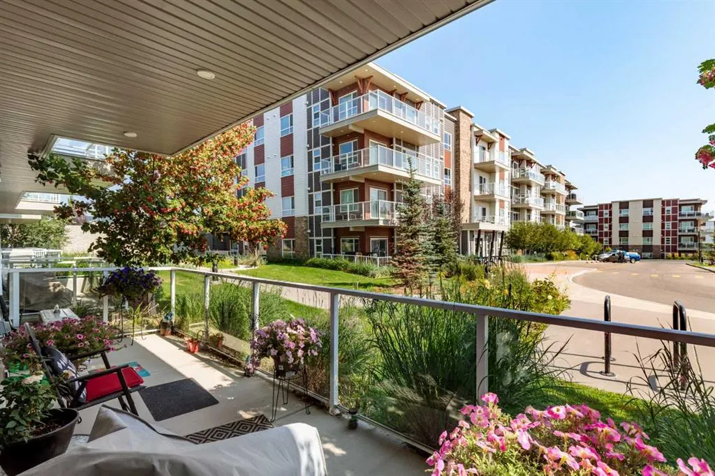 370 Harvest Hills Common NE, #113