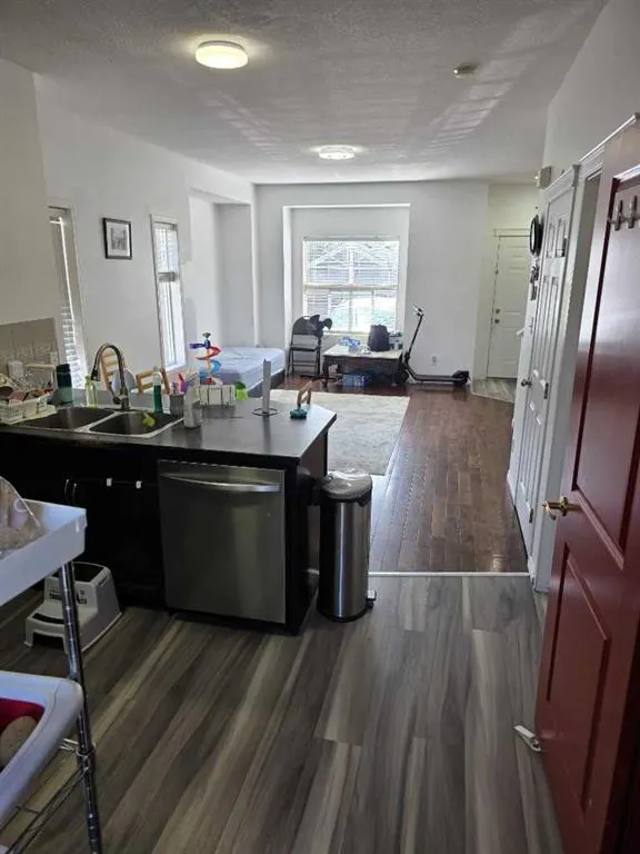 111 Tarawood Lane NE, #301
