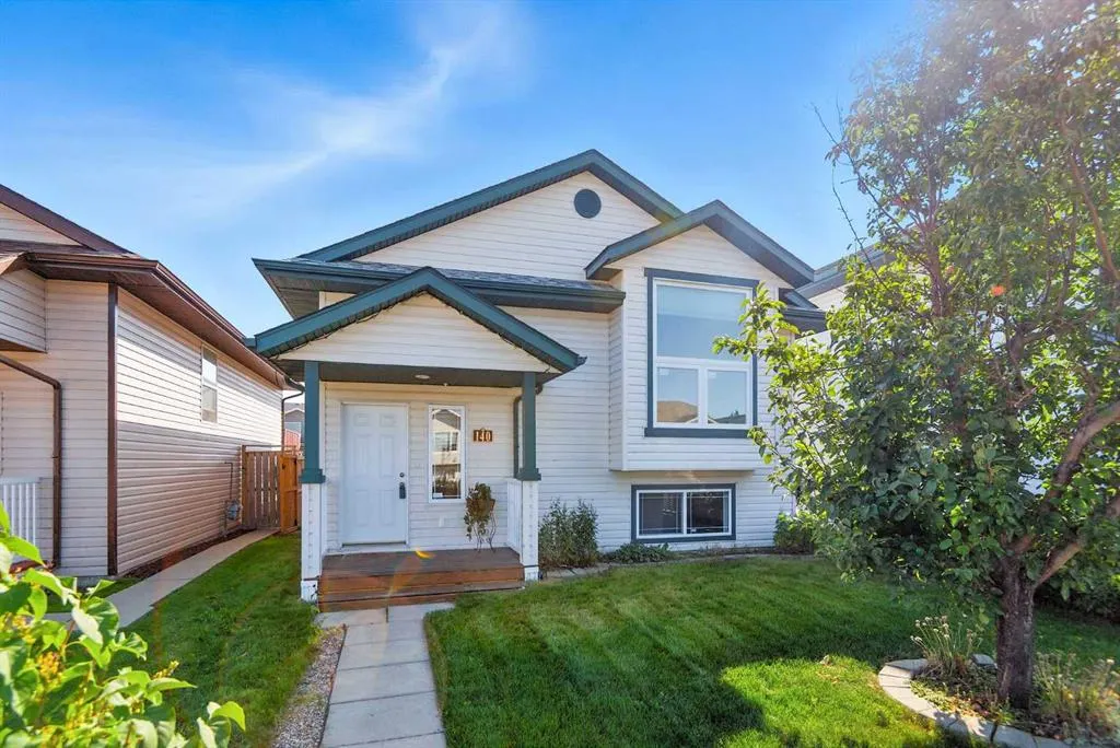 140 Lanterman Close