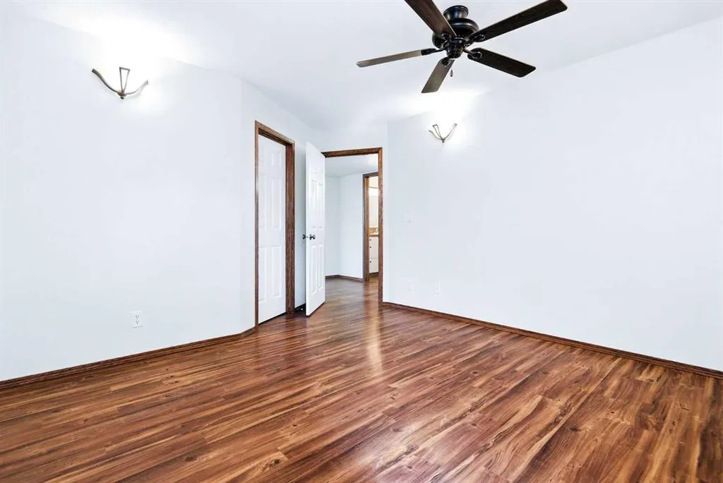 140 Lanterman Close