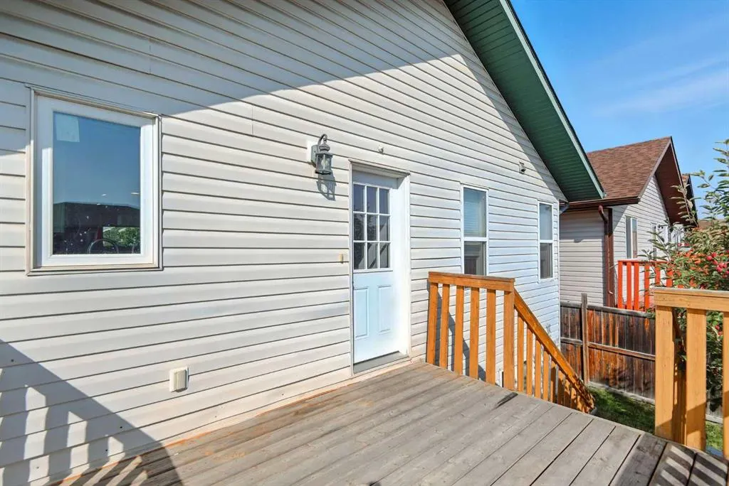 140 Lanterman Close