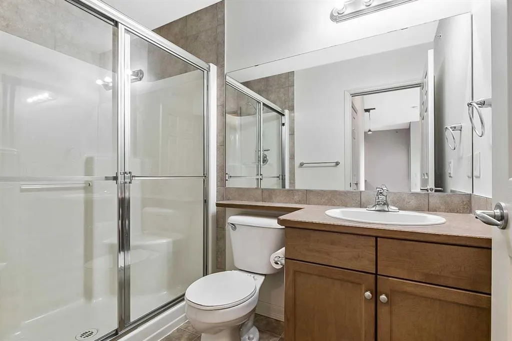 92 Crystal Shores Road, #3415