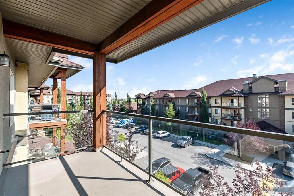 92 Crystal Shores Road, #3415